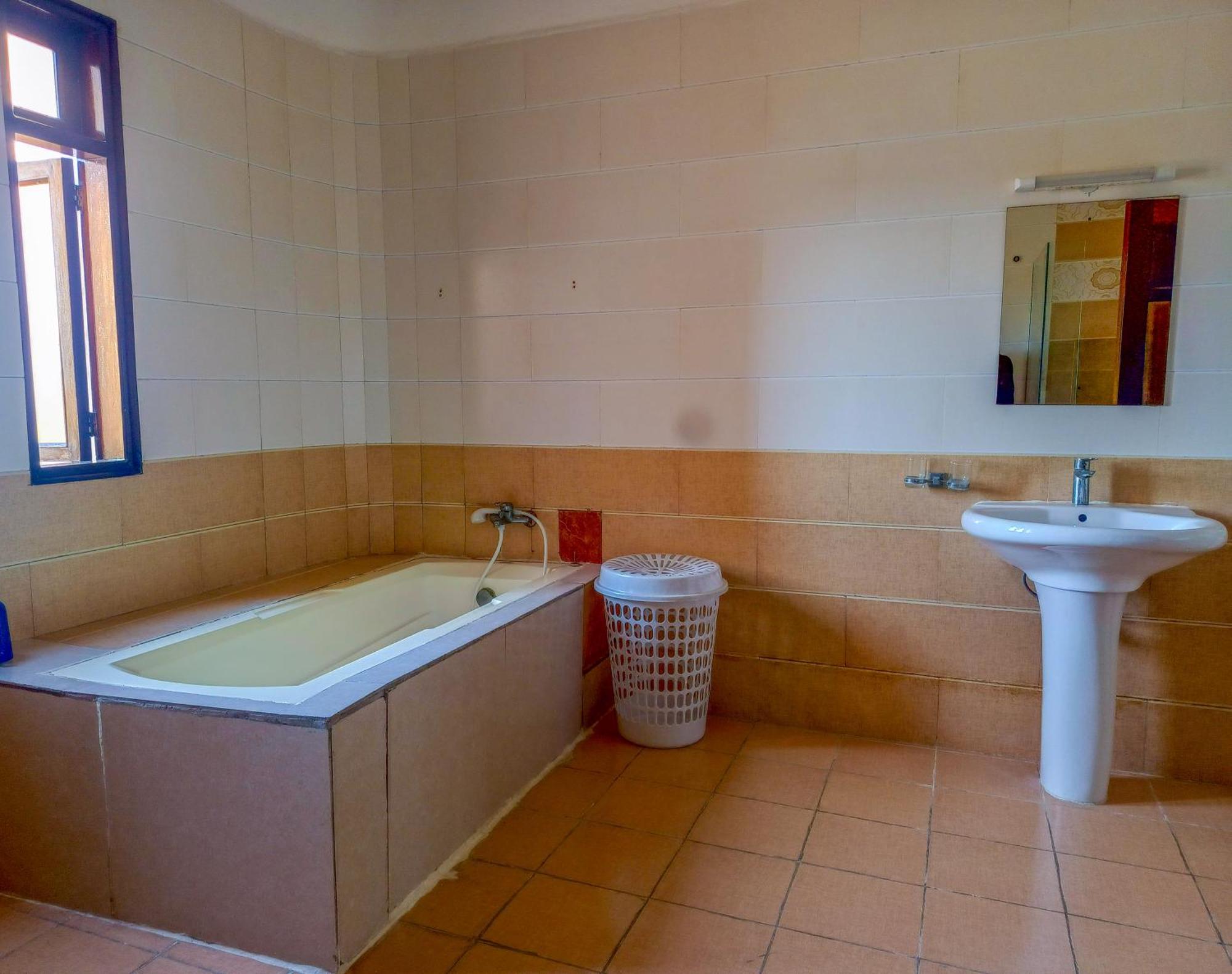 Ivory Beachfront Stays Mombasa Exterior photo