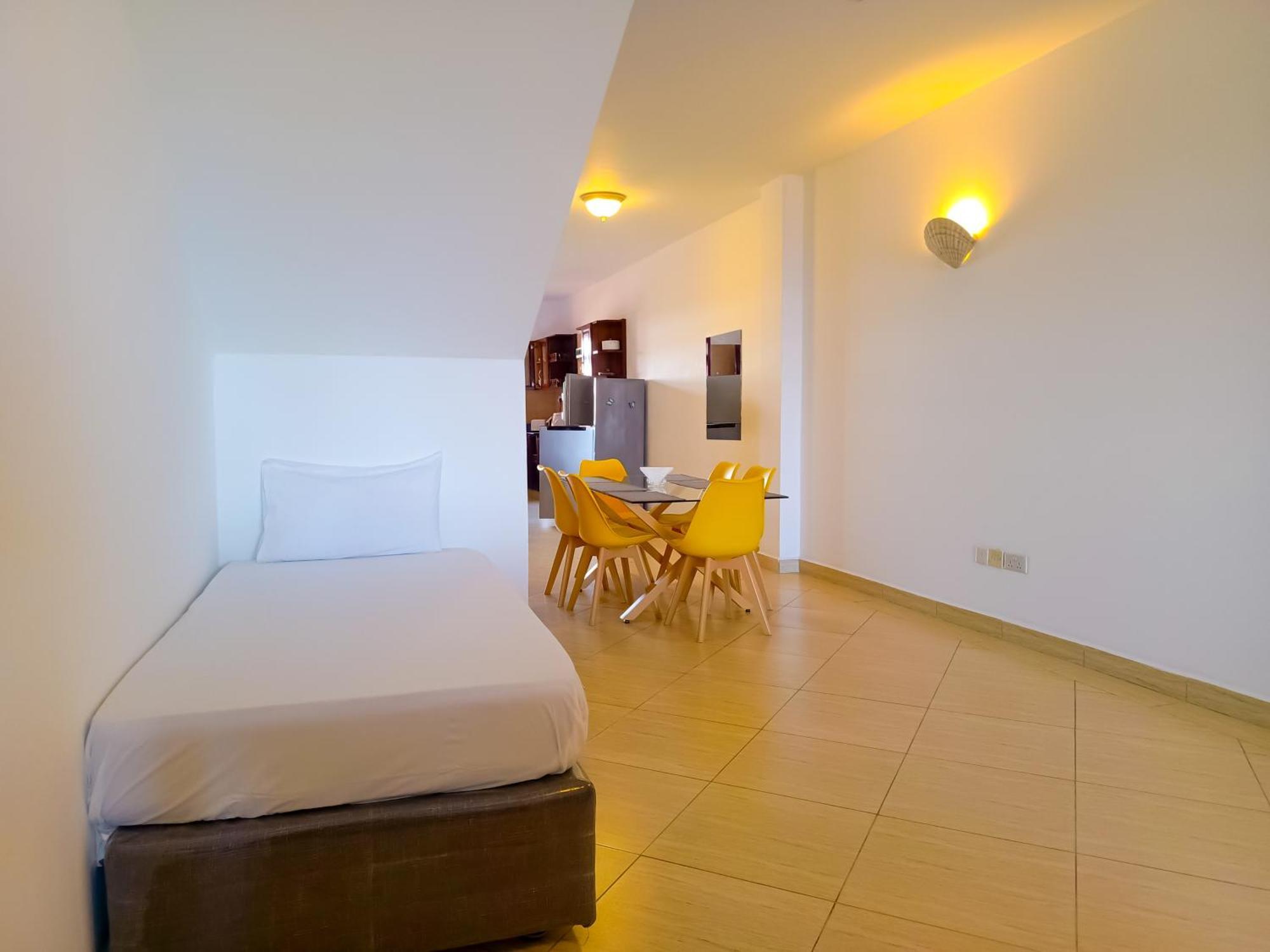 Ivory Beachfront Stays Mombasa Exterior photo
